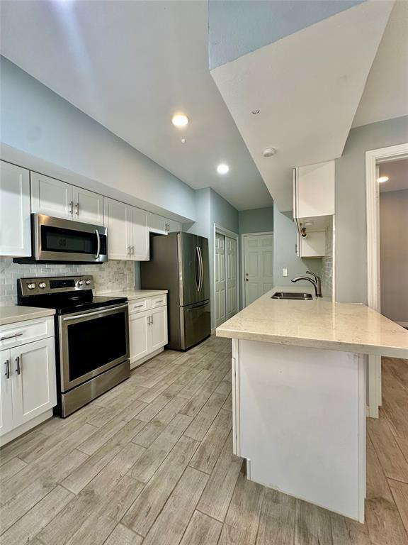 Building Photo - 12625 Memorial Dr