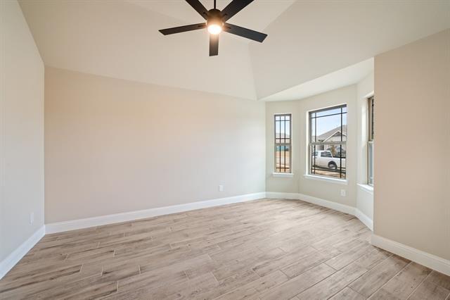 Building Photo - 612 Kyle Dr