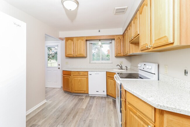 Building Photo - 5982 Childs Ave