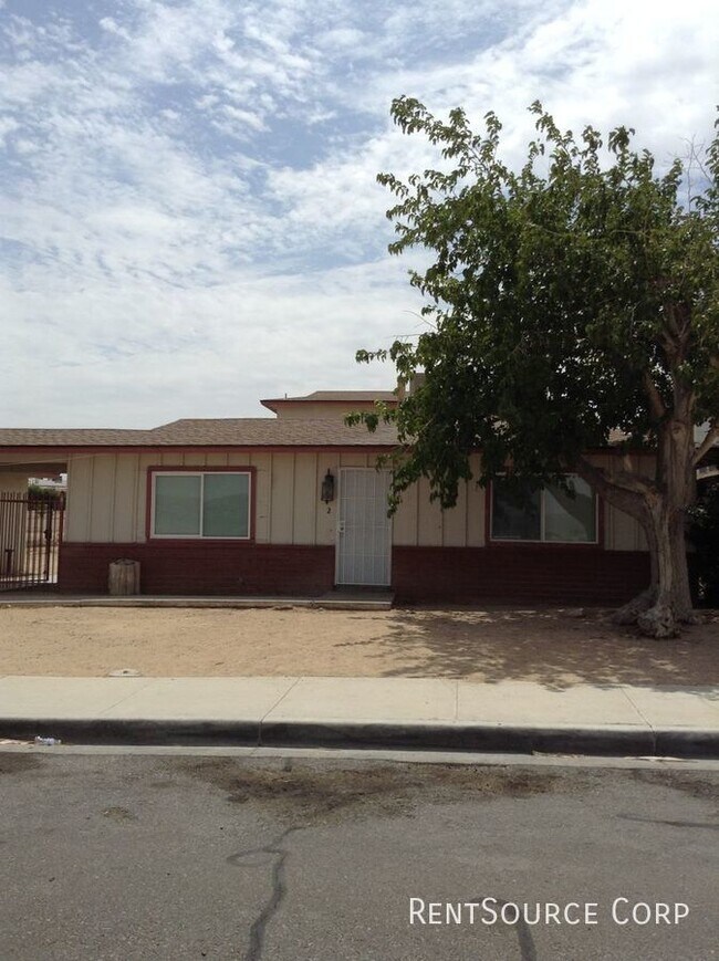 2 Bedroom Condo For Rent in Barstow. 1242 Windy Pass Barstow CA 92311