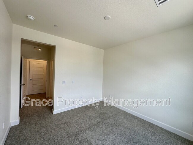 Building Photo - 16841 Askins Lp