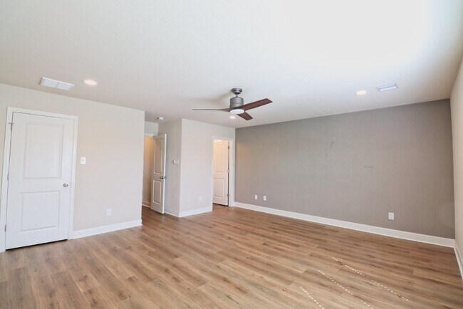 Building Photo - 4339 Cetti St