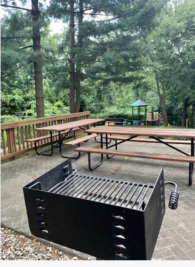 Building Photo - 3800 Powell Ln