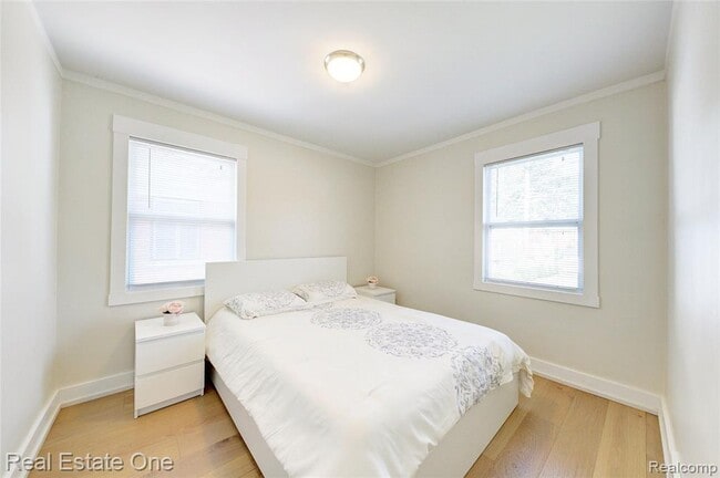 Building Photo - 8126 Dale St