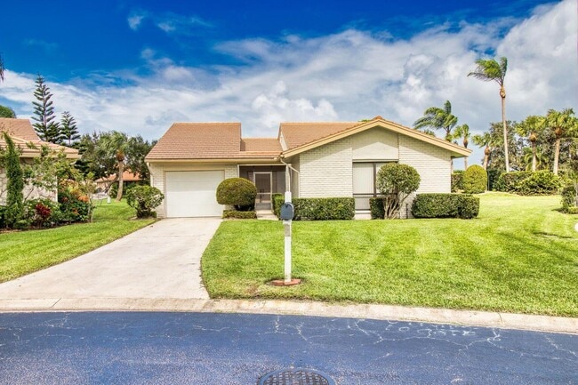 Building Photo - 2495 SW Egret Pond Cir