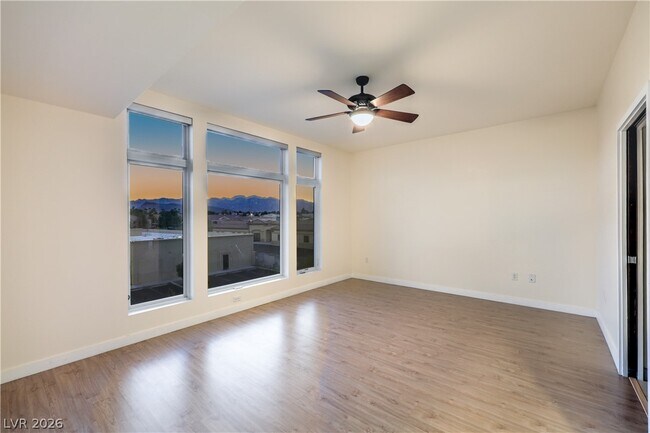 Building Photo - 8925 W Flamingo Rd