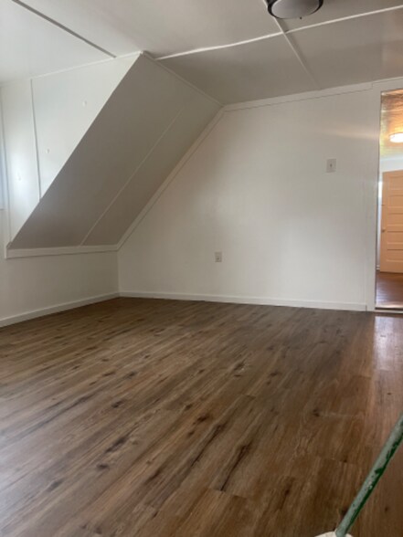 Building Photo - 1022 Huffman St