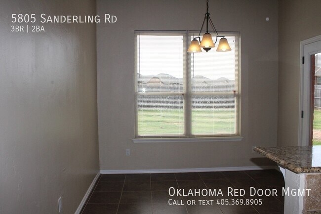 Building Photo - 5805 Sanderling Rd