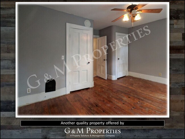 Building Photo - 3-Bedroom Rental Home: South Wedge Neighborhood!