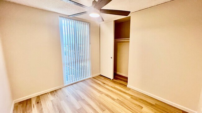 Building Photo - Move-In Ready Serra Mesa 3BR/2BA Condo, Newly Remodeled with Offstreet Parking