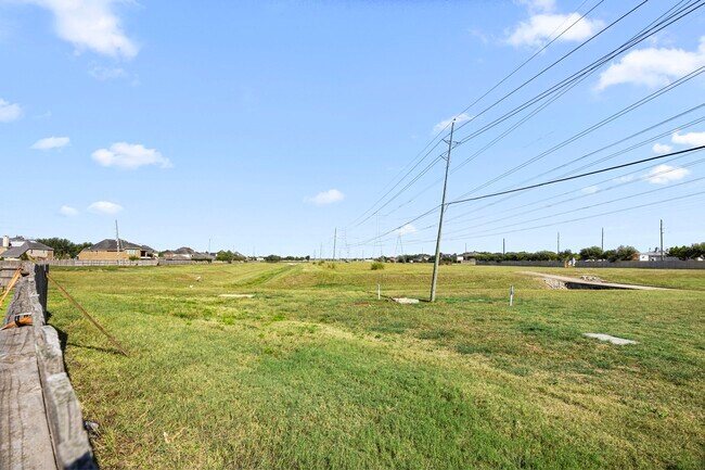 Building Photo - 19714 Lago Terrace Loop