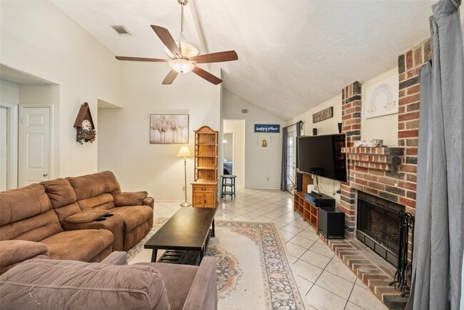 Building Photo - 12114 Westwold Dr