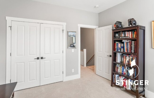 Building Photo - 14 Halsey Cir