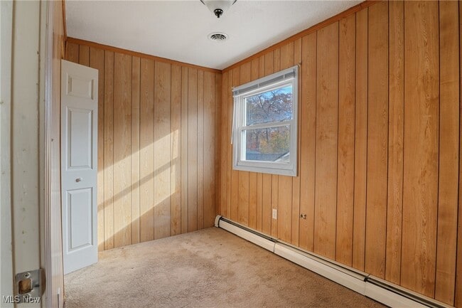 Building Photo - 728 E 343rd St