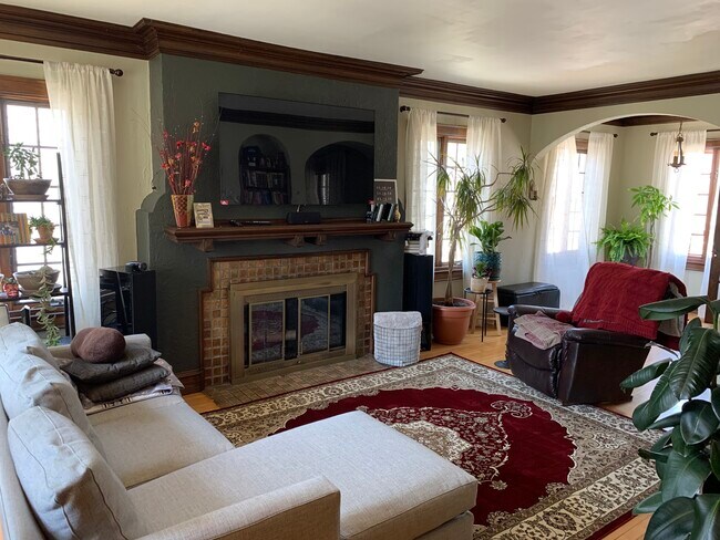 Primary Photo - 155 Summer St
