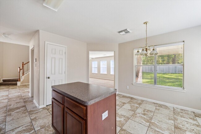 Building Photo - 8307 Cove Timbers Ln