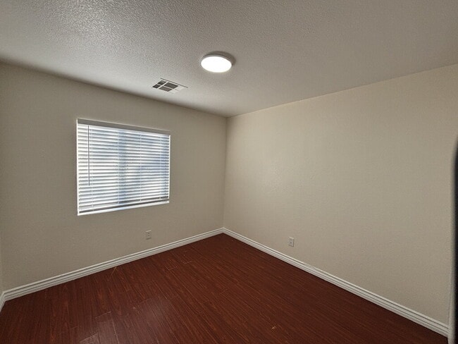 Building Photo - 5109 Meadow Rock Ave