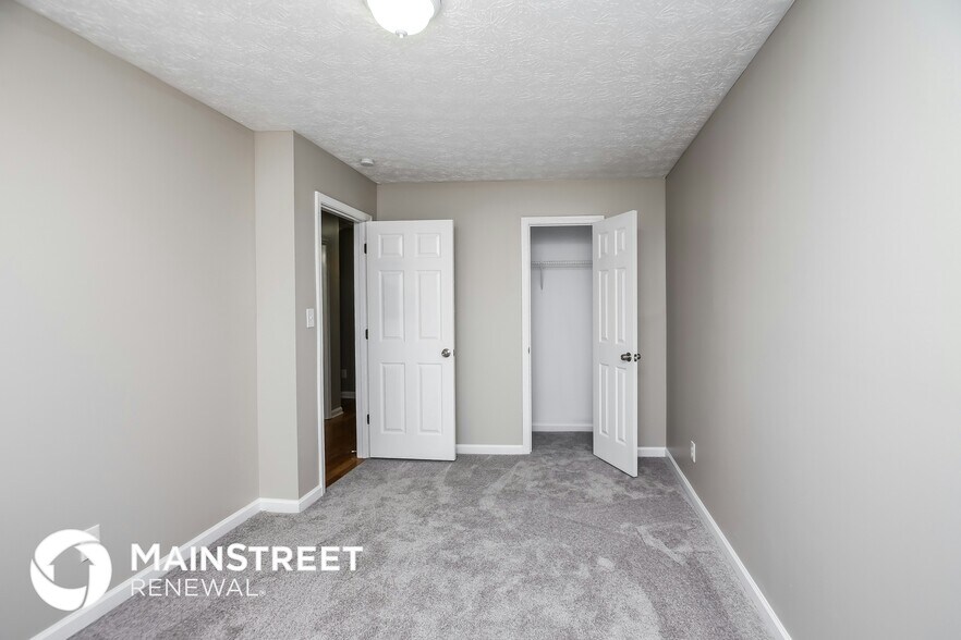 Building Photo - 851 Plumbridge Ct