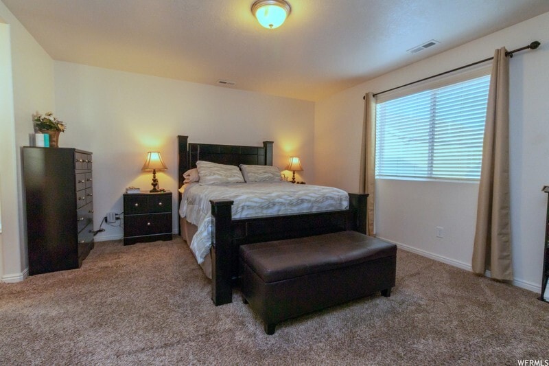 Building Photo - 928 Stonehaven Dr