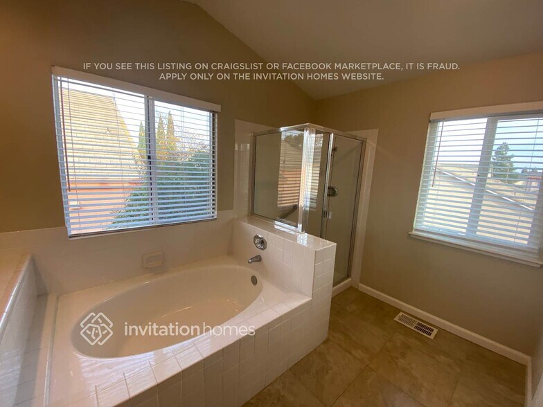 Building Photo - 337 Mayfield Cir
