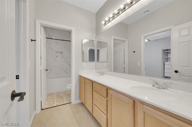 Building Photo - 10345 Grizzly Creek St