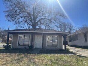 Building Photo - 2 bedroom home for lease | Shreveport Glad...