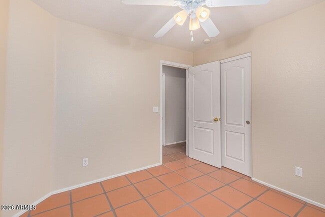 Building Photo - 8190 W Behrend Dr
