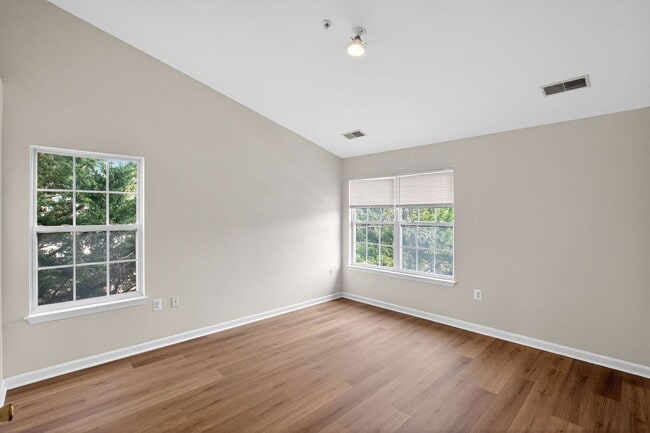 Building Photo - 5301 Seahorse Pl