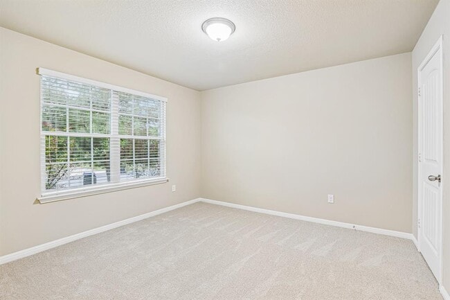 Building Photo - 10604 Menominee Falls Ln