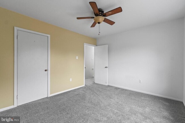 Building Photo - 1578 Yeakel Way
