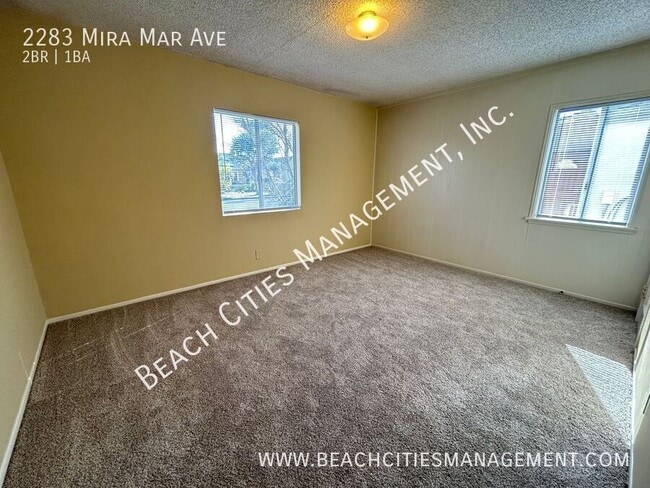 Building Photo - 2283 Mira Mar Ave