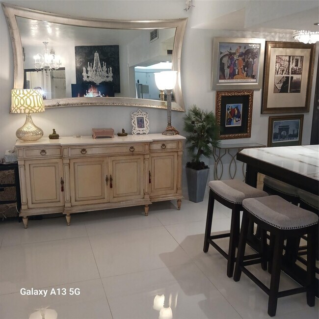 Building Photo - 3700 Galt Ocean Dr