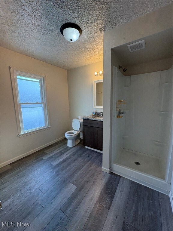 Building Photo - 565 Brown St