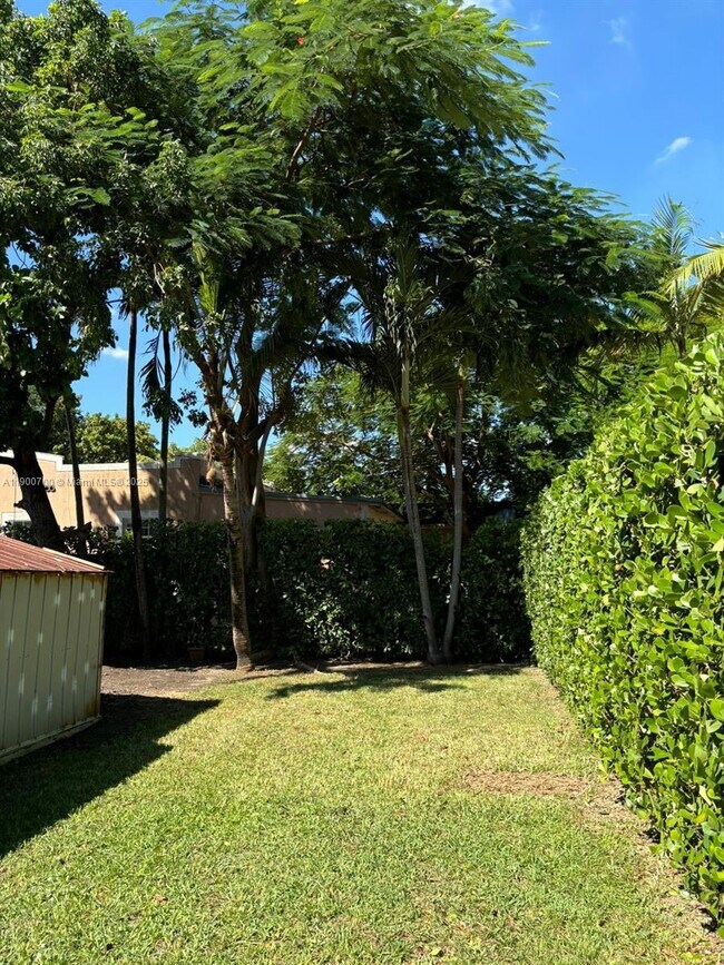 Building Photo - 2361 NW 32nd St