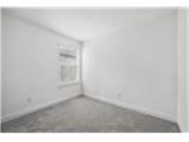 Building Photo - 447 Holly Rd