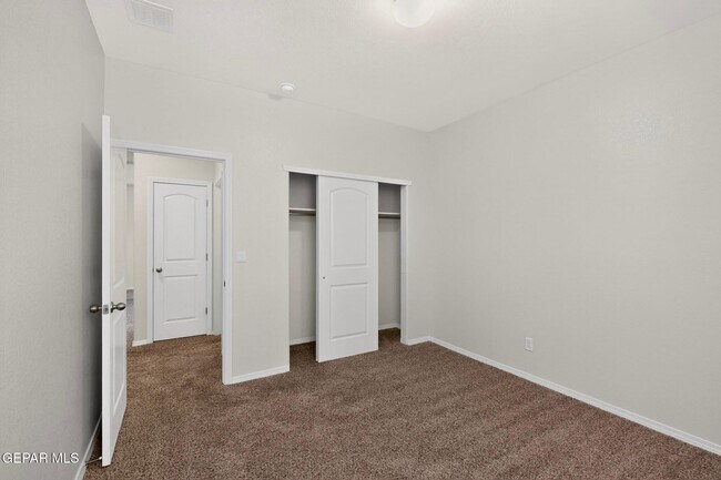 Building Photo - 12621 Cono Norte Dr