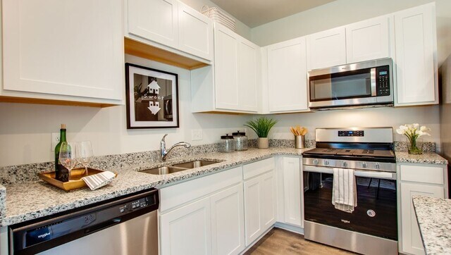 Building Photo - 503 Clifford Heights