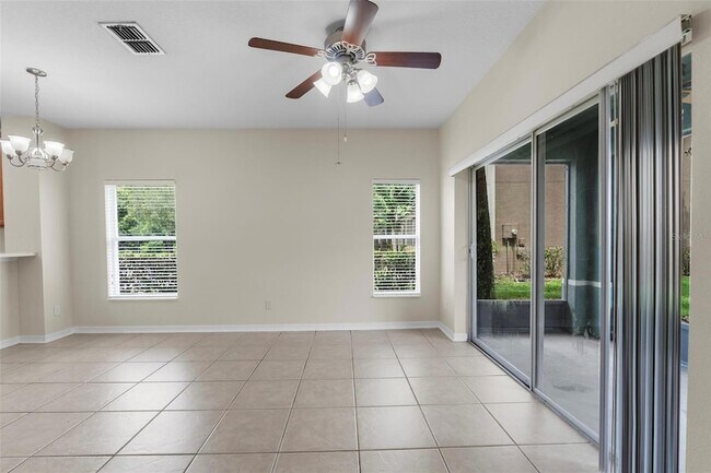 Building Photo - 10325 Manderley Way
