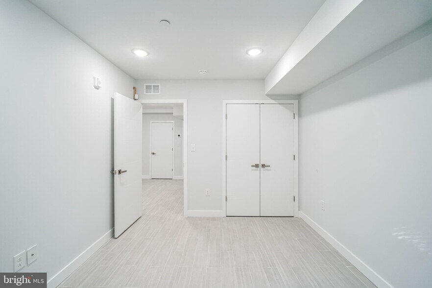 Building Photo - 2415 N 7th St