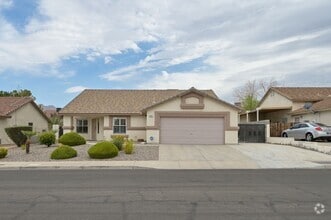 Building Photo - Henderson!!  Solar Panels!! Tankless Hot w...