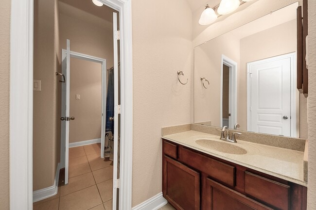 Building Photo - 22719 Shieldhall Ln