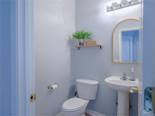 Building Photo - 4986 Vizcaya Dr