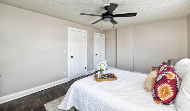 Building Photo - 1517 Hawthorne Ave