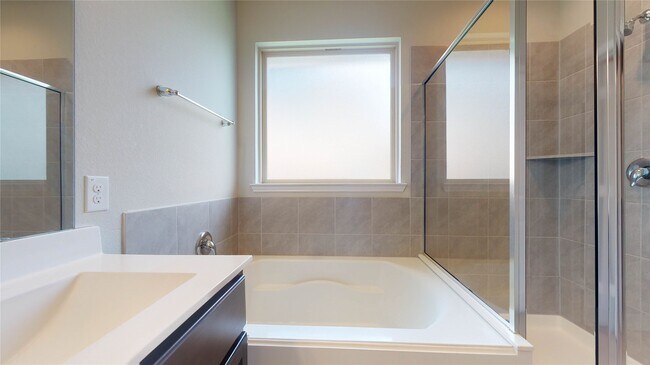 Building Photo - 28715 Possession Island Ln