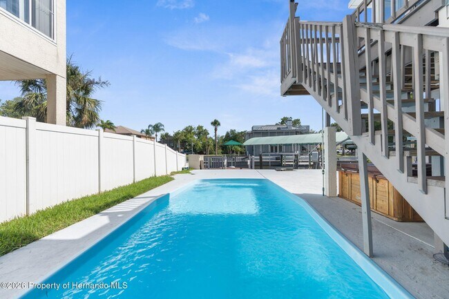 Building Photo - 7637 Hatteras Dr