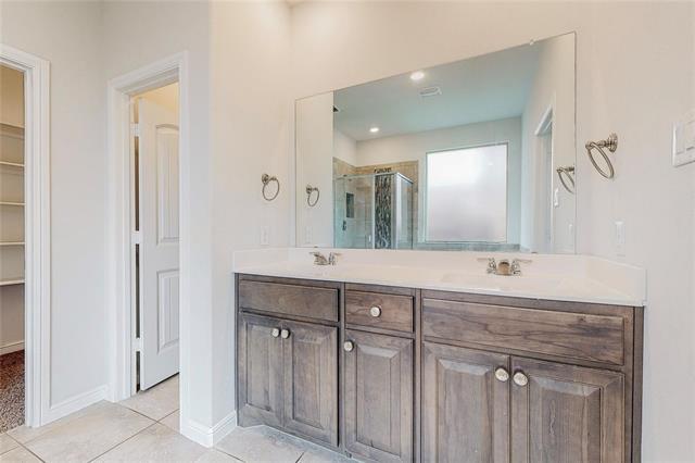 Building Photo - 9436 Smiths Park Ln