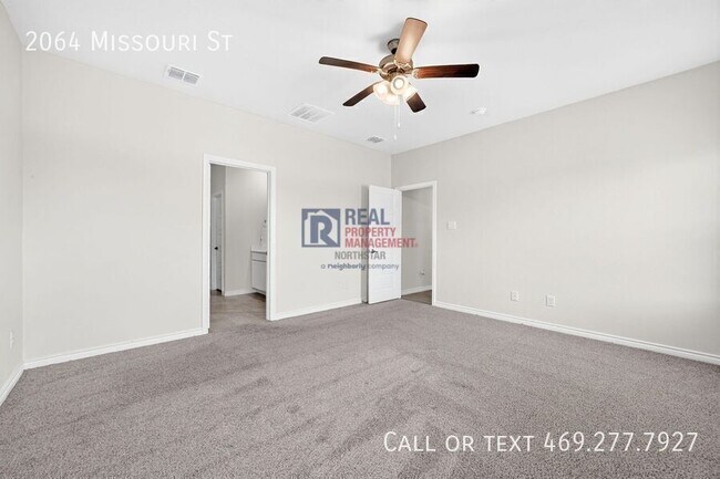 Building Photo - 2064 Missouri St