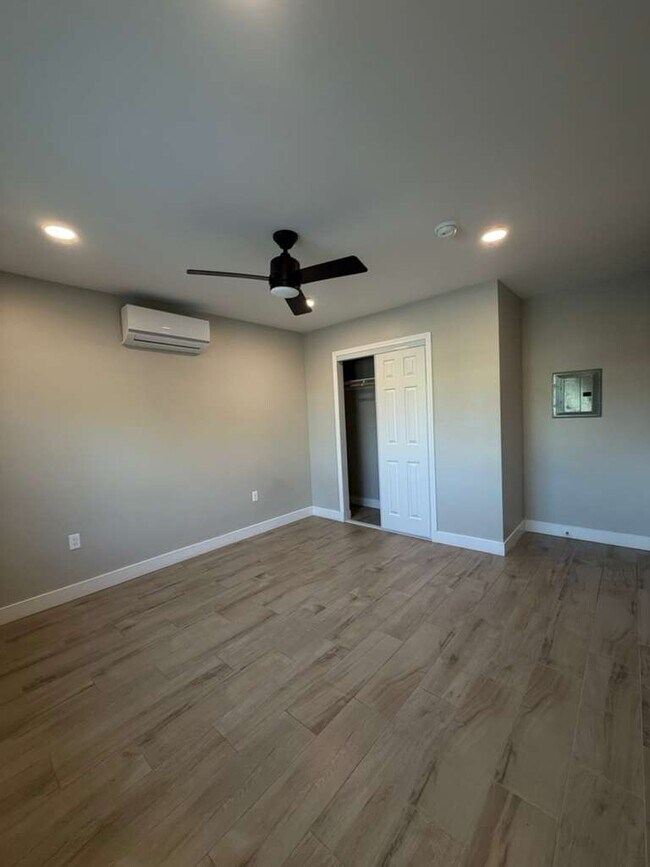 Building Photo - 3318 Altadena Ave.