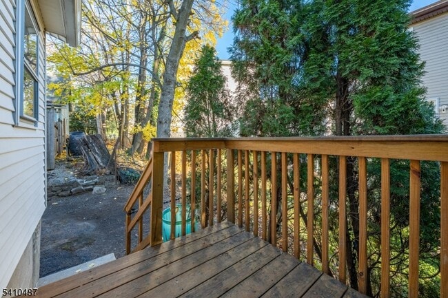 Building Photo - 44 Central Ave