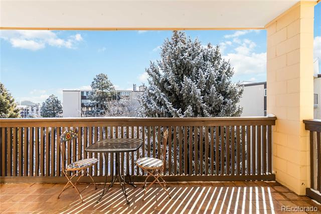 Building Photo - 6980 E Girard Ave